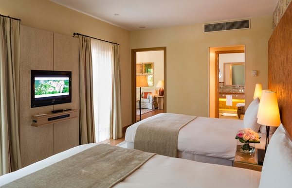 Terre Blanche Hotel, Spa & Golf, Tourrettes - Suite Deluxe Bedroom
