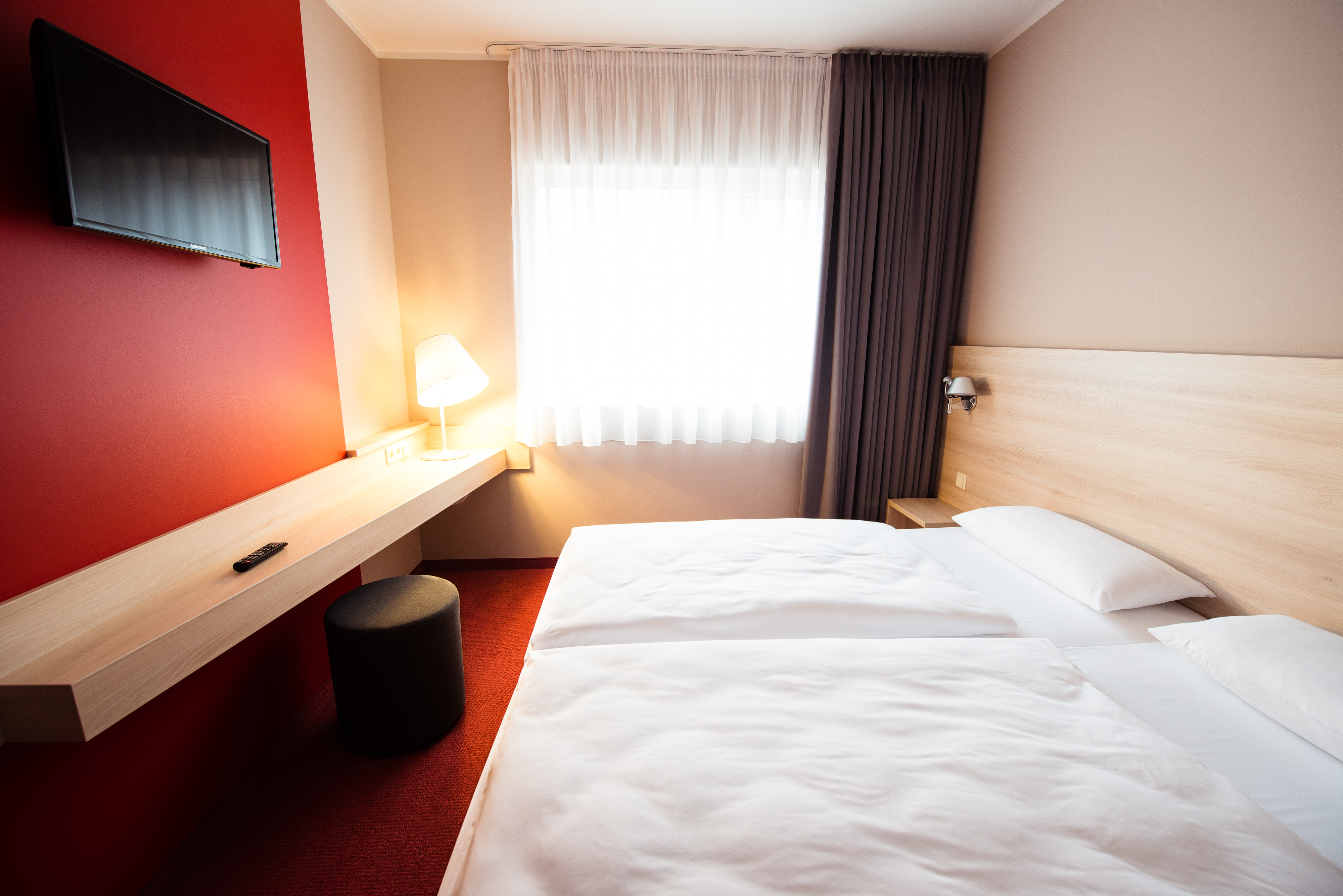 Funktionelles Motel-Zimmer im Serways Hotel Nürnberg Feucht-Ost